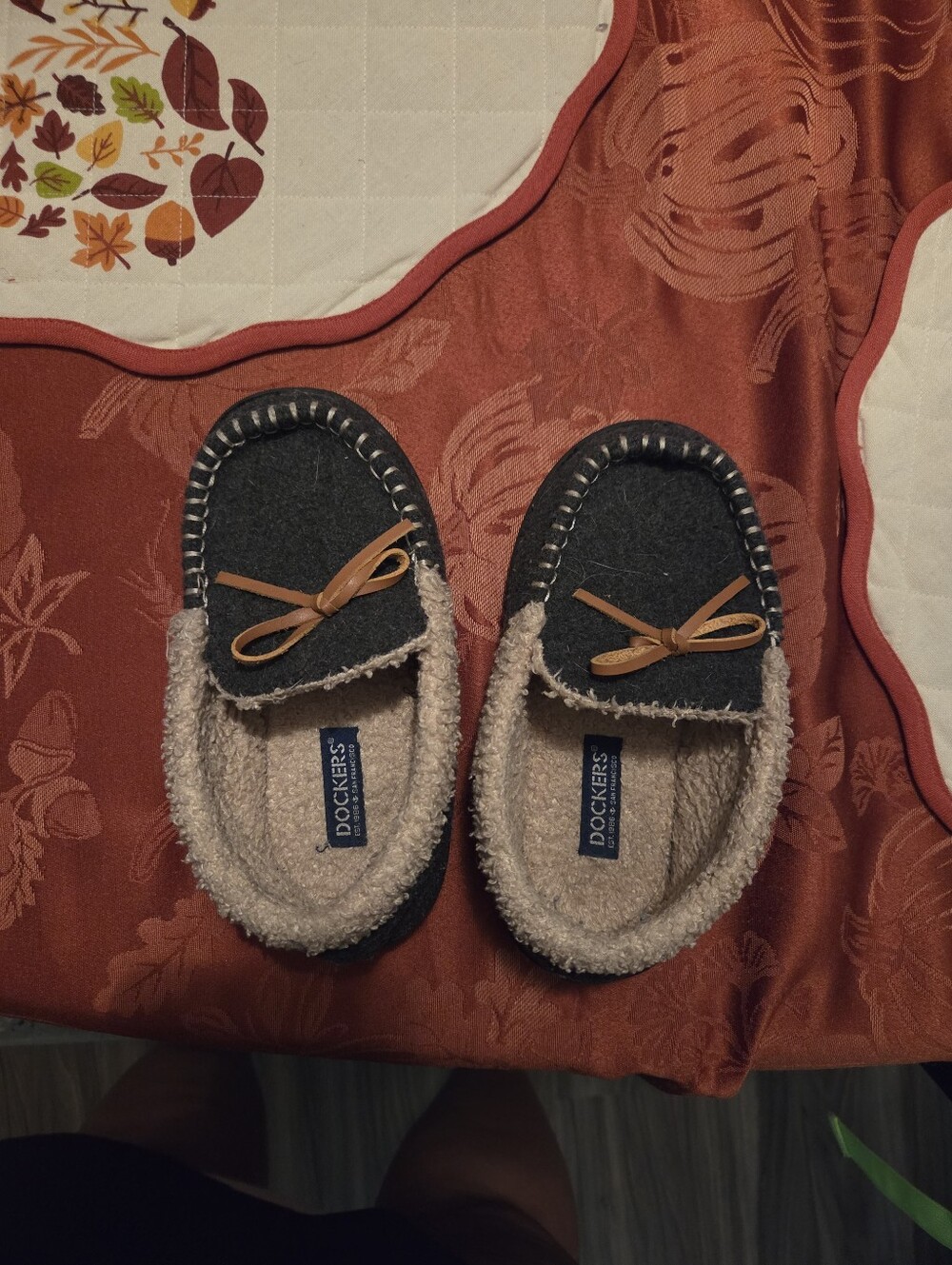 Dockers Kids Charcoal Moccasin Slippers with Tan Bow